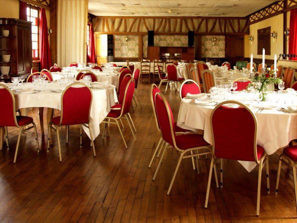 Logis Hotel Restaurant Le Faisan Dore Argentan Bagian luar foto